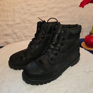 TIMBERLAND Black Waterproof Boots Youth Size 5 12907